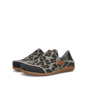 Convertawool - Charcoal Leopard