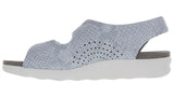 Relaxed - Spring Blue